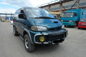 Mitsubishi Delica