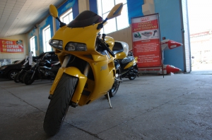 Ducati 748